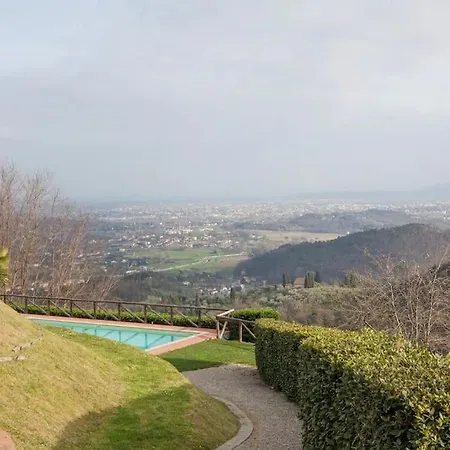 Moderna Con Vista Villa *
